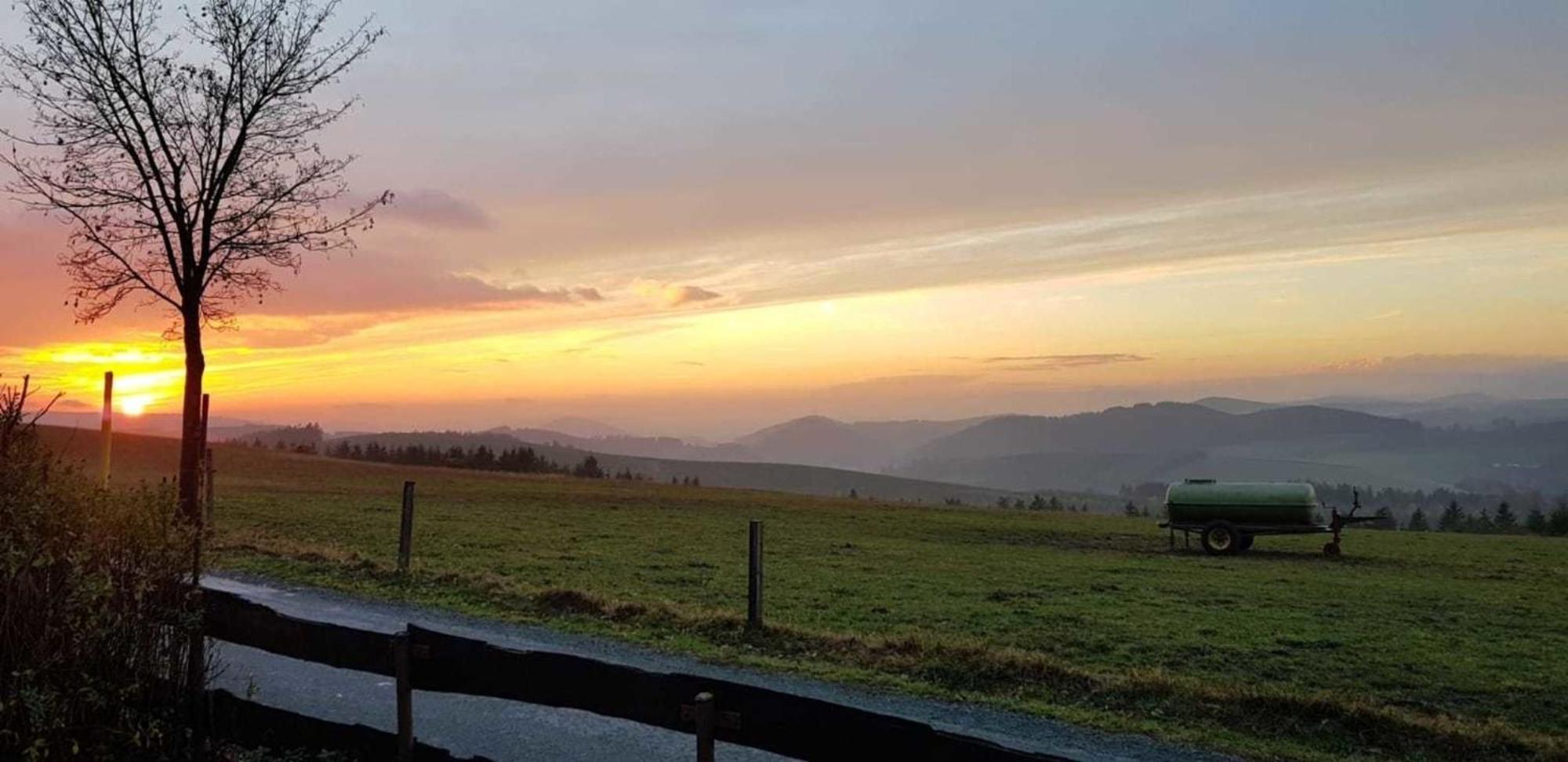 Ferienhaus Grenzweg Winterberg Bagian luar foto